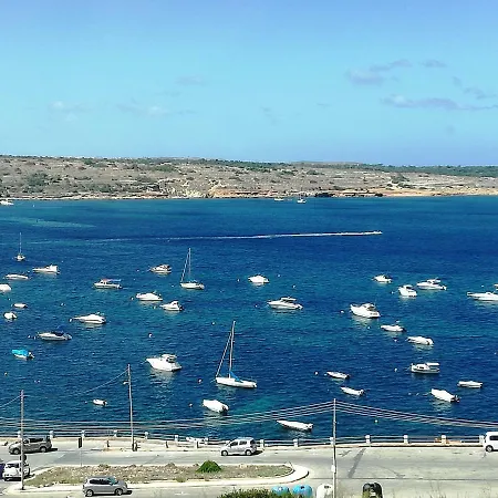 No8 @ Seabreeze Court Апартаменты