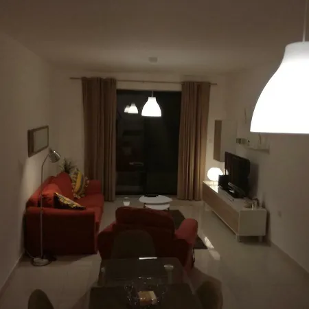 Apartament No8 @ Seabreeze Court