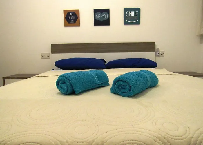 No8 @ Seabreeze Court Διαμέρισμα Mellieħa