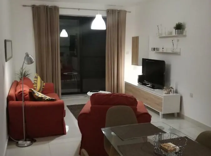 No8 @ Seabreeze Court Διαμέρισμα *